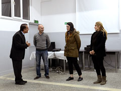 Formation de connaitre les gens et de communication effective - de langage corporel dans la vie professionnelle 01